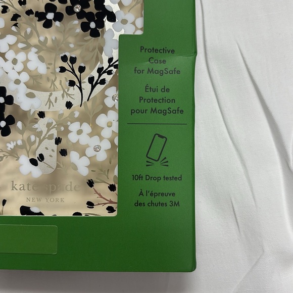 NWT Kate Spade iPhone 15 pro flowers floral phone case - Picture 5 of 7